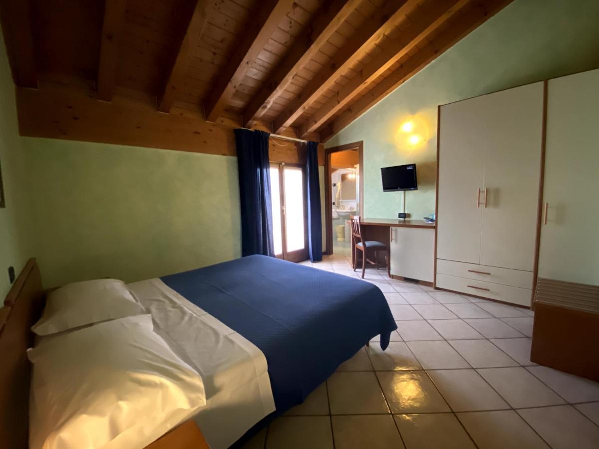 Sole Della Franciacorta - Hotel & Restaurant Capriolo المظهر الخارجي الصورة