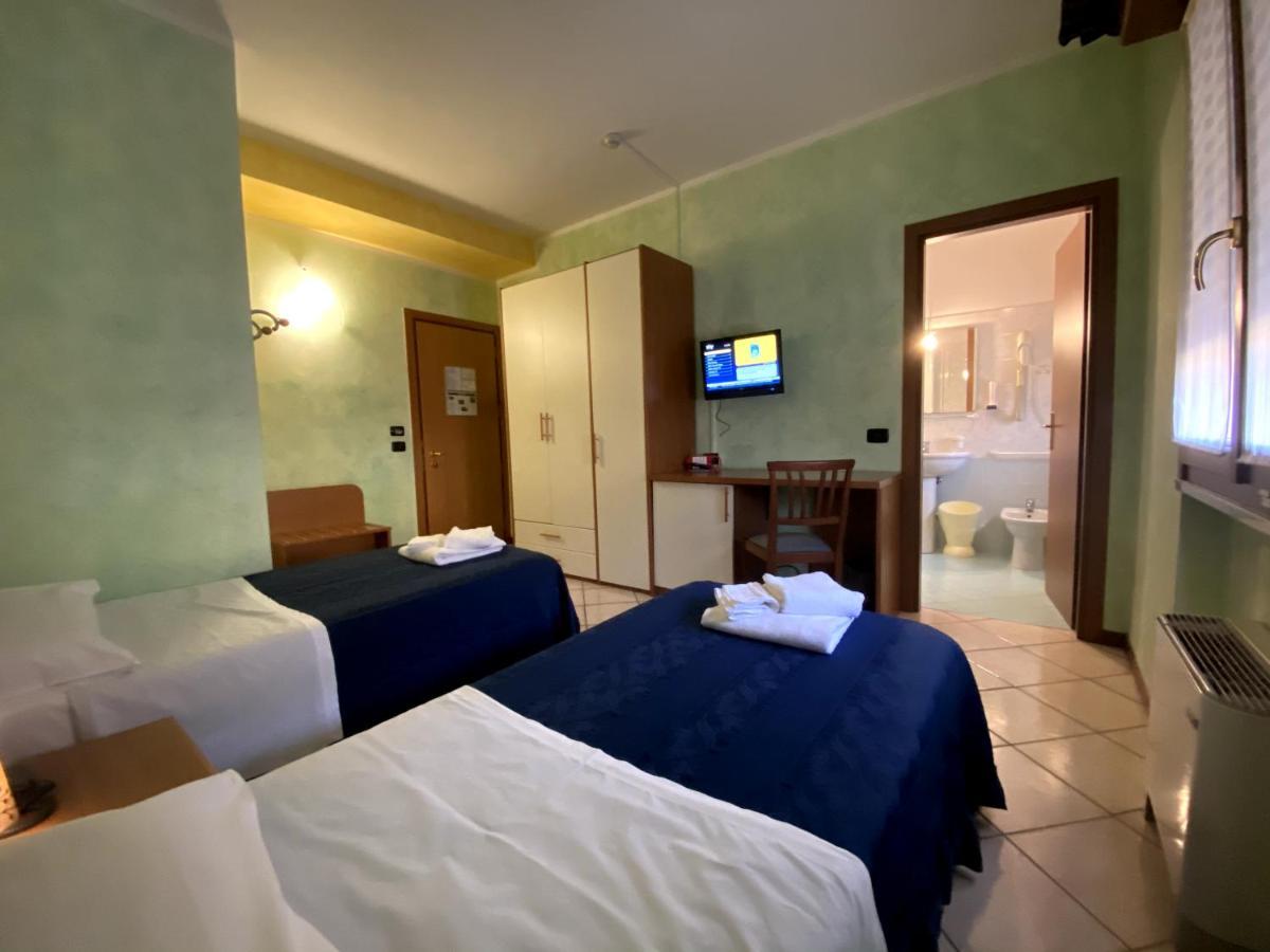Sole Della Franciacorta - Hotel & Restaurant Capriolo المظهر الخارجي الصورة