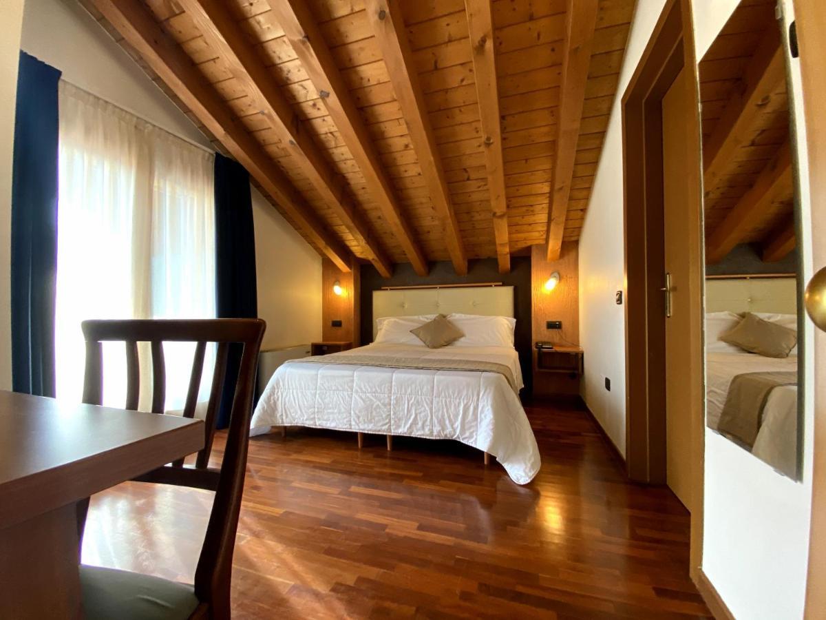 Sole Della Franciacorta - Hotel & Restaurant Capriolo المظهر الخارجي الصورة